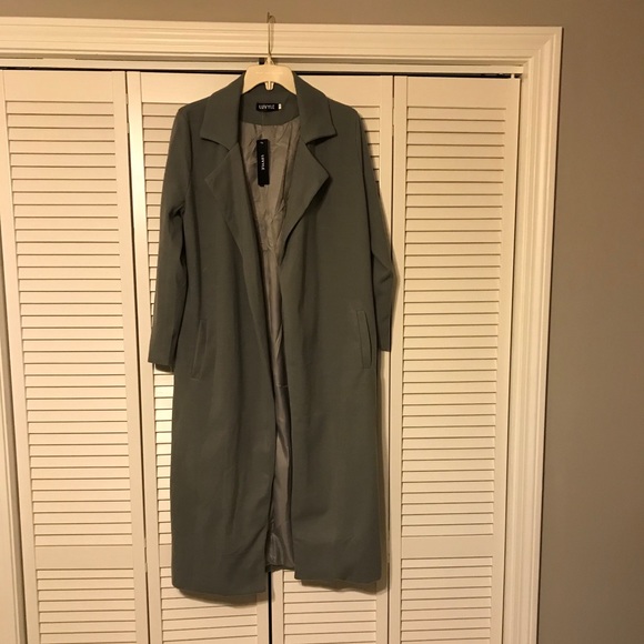Luvyle Grey Oversized Coat - Picture 2 of 3